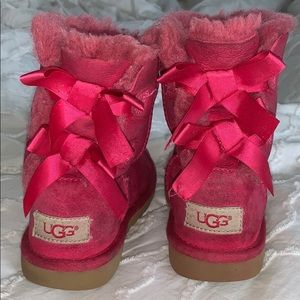 Girls size 12 uggs